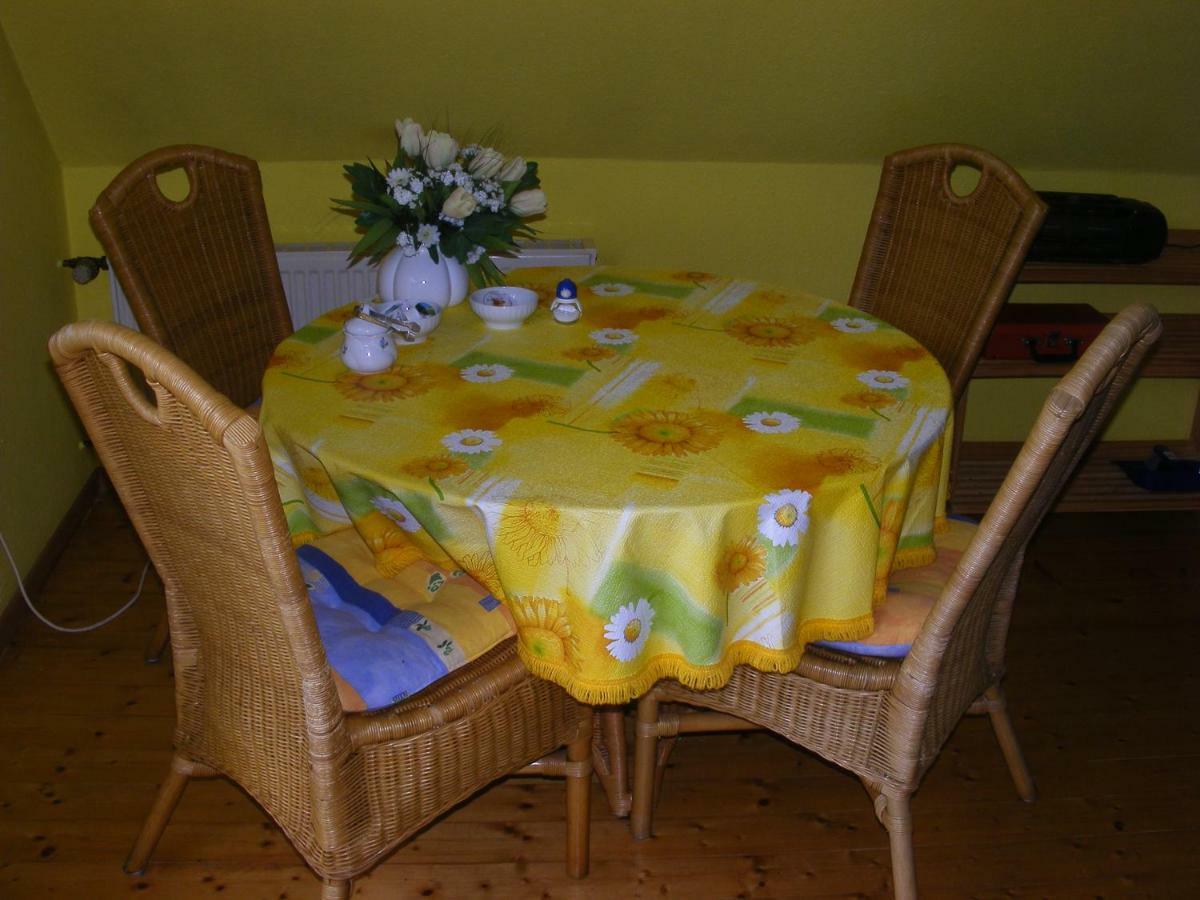 Gudrun Waegner Apartment Welcherath Bagian luar foto