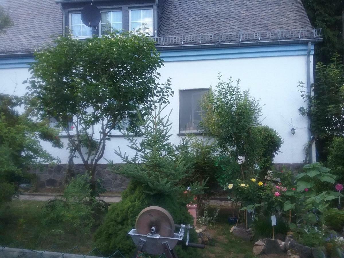 Gudrun Waegner Apartment Welcherath Bagian luar foto